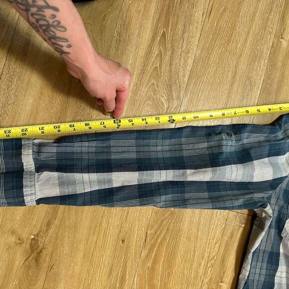 ROCK & REPUBLIC Stretch Teal Gray Plaid Button Down Shirt Roll Tab Sleeve - Picture 7 of 8